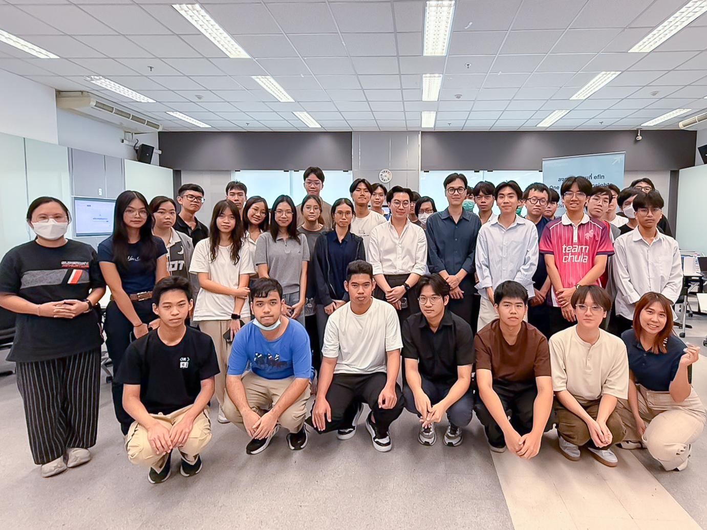 ภาพประกอบข่าว efin Group ถ่ายทอดองค์ความรู้ตลาดทุน