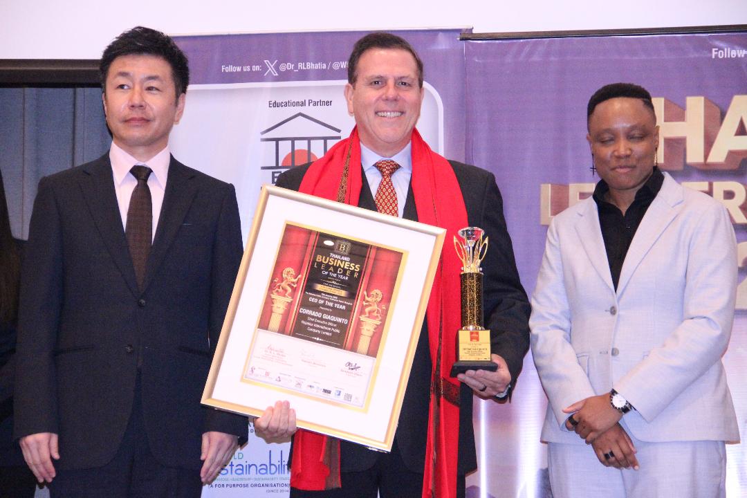 KISS คว้ารางวัล CEO of the Year
